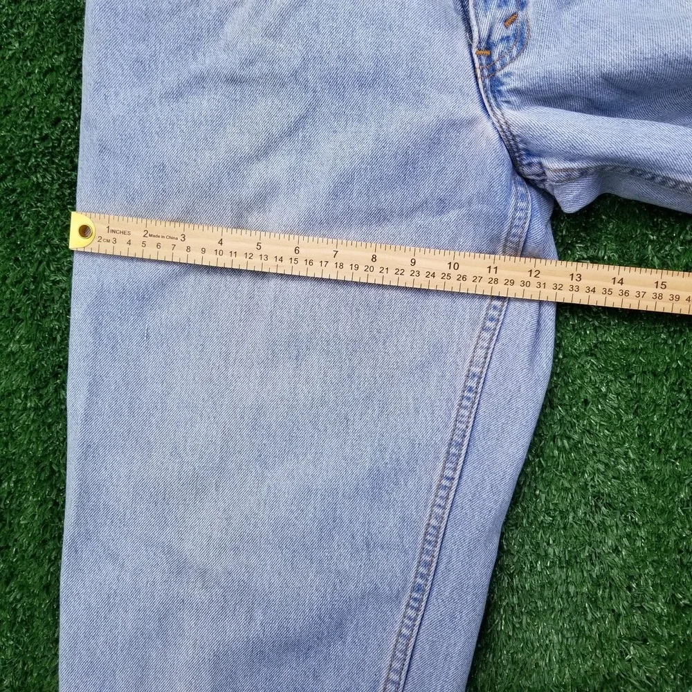 Vintage Levi's 570 Jeans Mens 32x32 Light Blue Baggy Fit Denim  90s